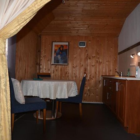Gaestehaus Kevin Schult Berlijn Buitenkant foto