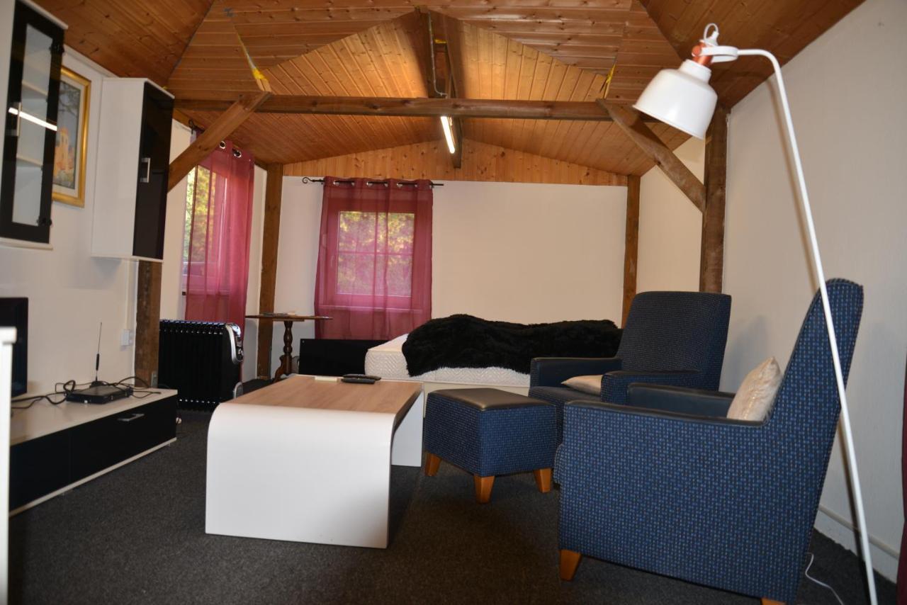 Gaestehaus Kevin Schult Berlijn Buitenkant foto