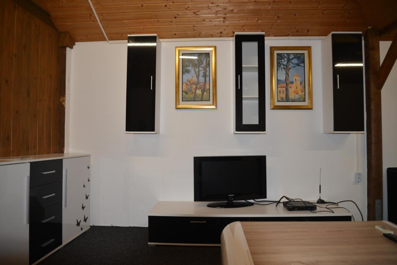 Gaestehaus Kevin Schult Berlijn Buitenkant foto