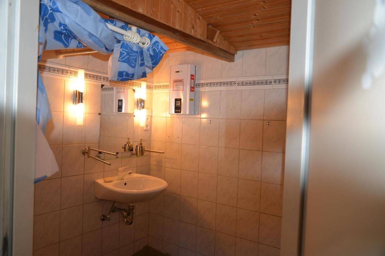 Gaestehaus Kevin Schult Berlijn Buitenkant foto